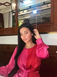 Adley escort in Istanbul
