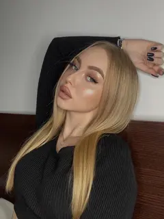 Tina escort in Istanbul