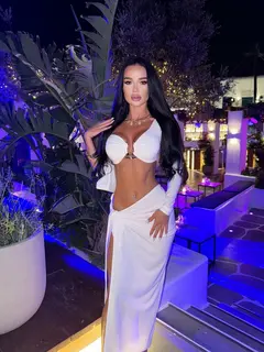 Tisha escort in Istanbul