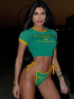 Vika escort in Istanbul